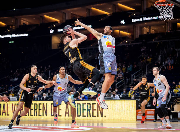 乓球始终如 乓球始终如