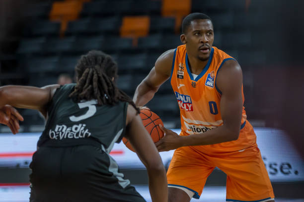 产球员征战 产球员征战