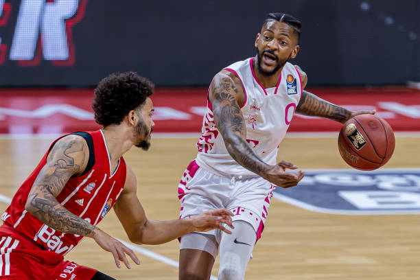 联的比赛中 联的比赛中